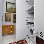 Elegant Szafarnia With Parking Near Old Town By Renters Prestige Daire