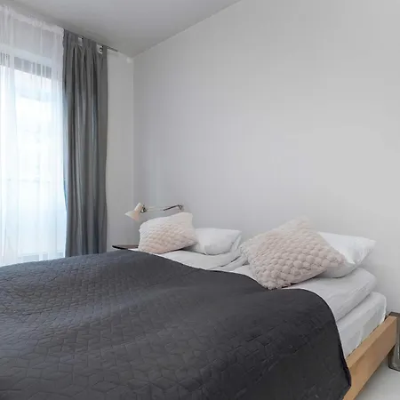 Apartamento Elegant Szafarnia With Parking Near Old Town By Renters *