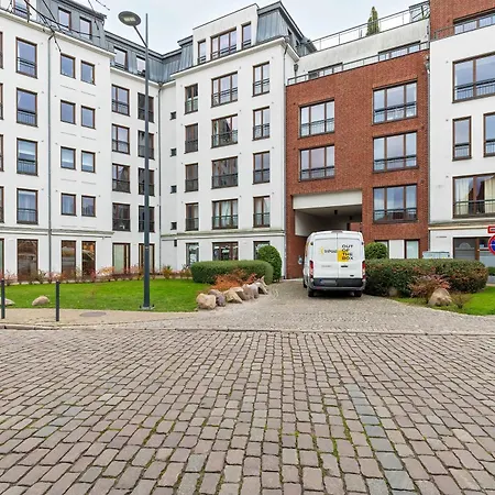 Elegant Szafarnia With Parking Near Old Town By Renters *