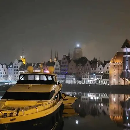 公寓 Elegant Szafarnia With Parking Near Old Town By Renters