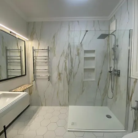 Elegant Szafarnia With Parking Near Old Town By Renters Prestige Апартаменты