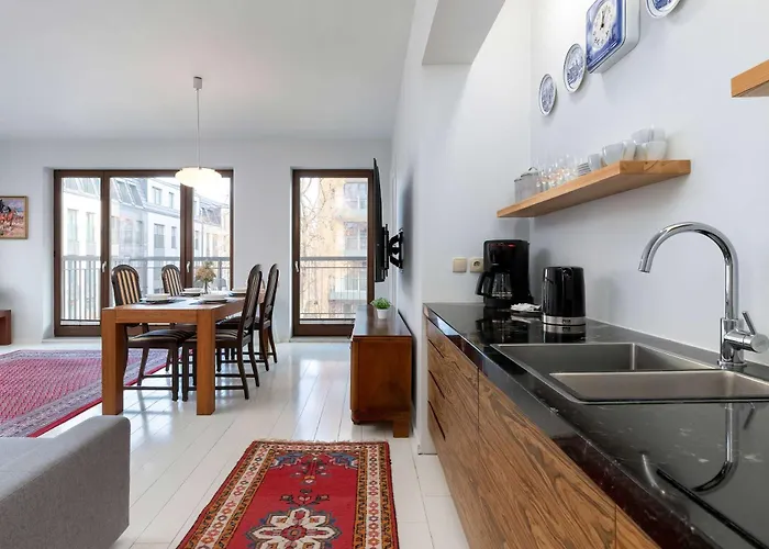 Apartment Elegant Szafarnia With Parking Near Old Town By Renters *