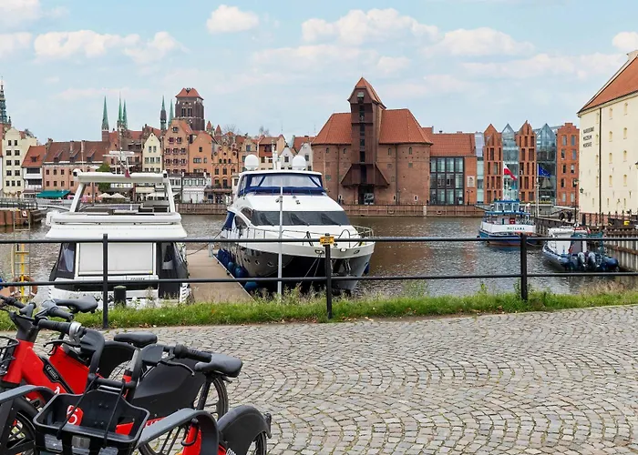 Appartement Elegant Szafarnia With Parking Near Old Town By Renters *