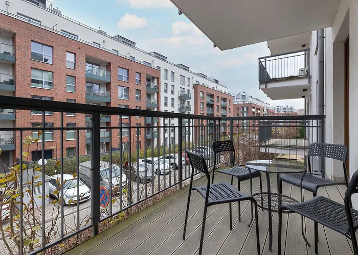 Elegant Szafarnia With Parking Near Old Town By Renters Gdańsk