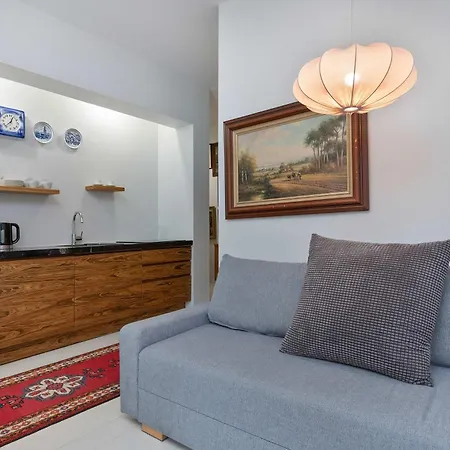 Elegant Szafarnia With Parking Near Old Town By Renters Prestige Lejlighed *