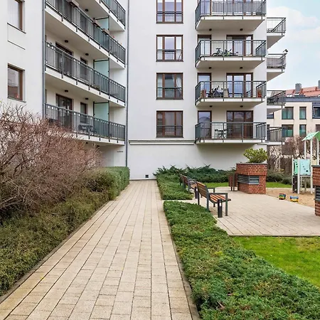 Lejlighed Elegant Szafarnia With Parking Near Old Town By Renters Prestige